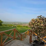 Villa Vinarsky Dom U Kriza *