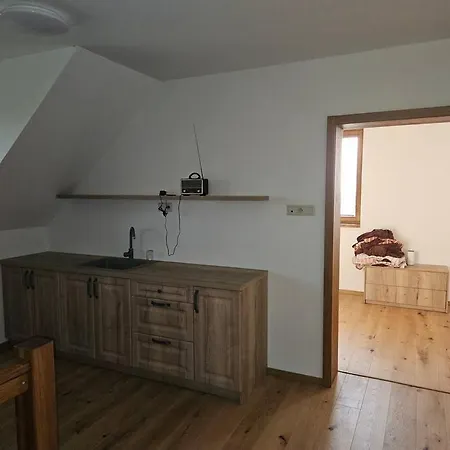 Vinarsky Dom U Kriza Willa *