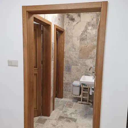 Vinarsky Dom U Kriza Willa Vradiste