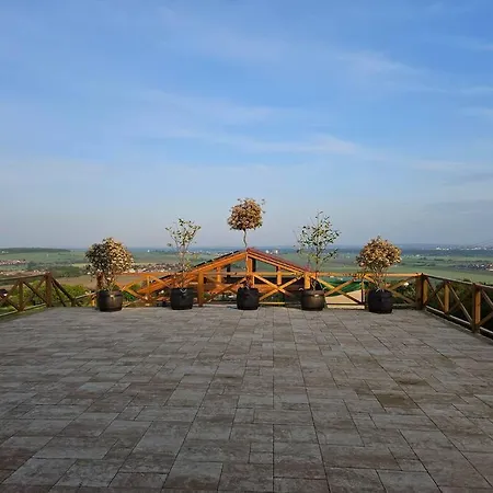 Willa Vinarsky Dom U Kriza Vradiste