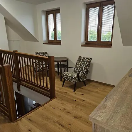 Vinarsky Dom U Kriza Villa