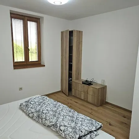 Willa Vinarsky Dom U Kriza *