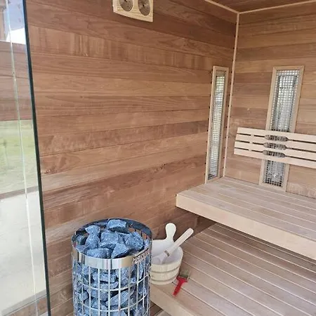 Vinarsky Dom U Kriza Willa *