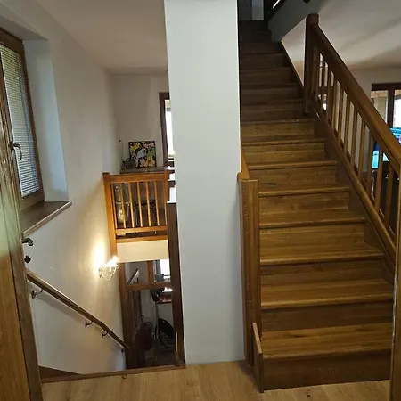 Vinarsky Dom U Kriza