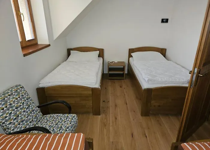 Vinarsky Dom U Kriza Vradiste