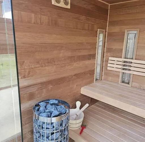 Vinarsky Dom U Kriza 빌라 *