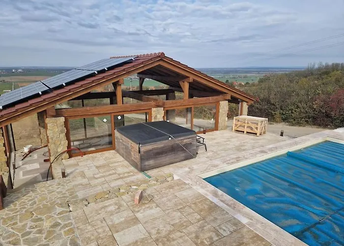 Vinarsky Dom U Kriza * Vradiste