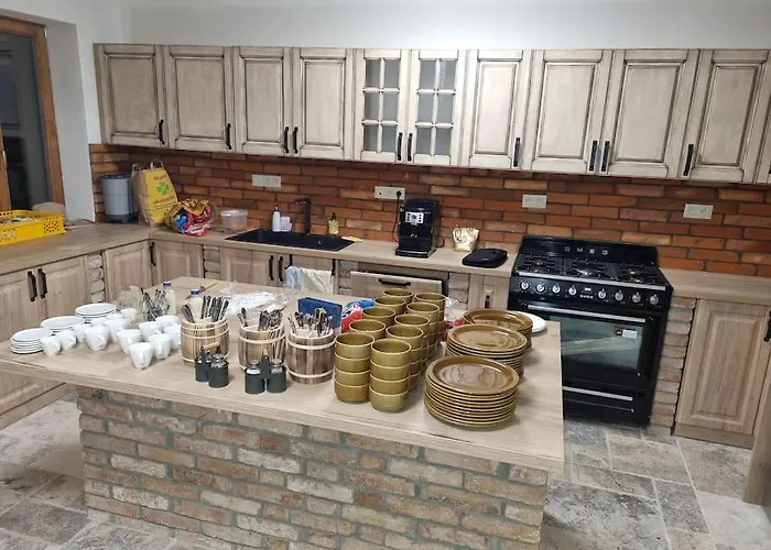 Vinarsky Dom U Kriza *