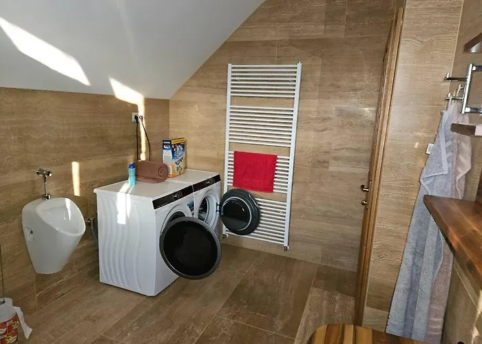 Vinarsky Dom U Kriza Vradiste